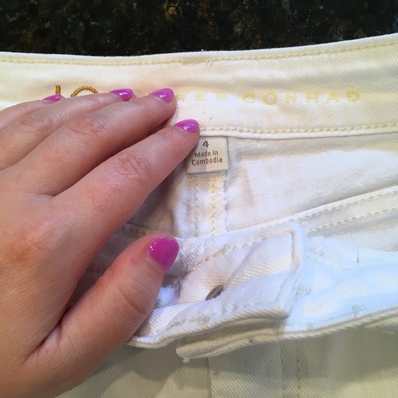 LC Lauren Conrad white Bermuda’s size 4 - Picture 8 of 8